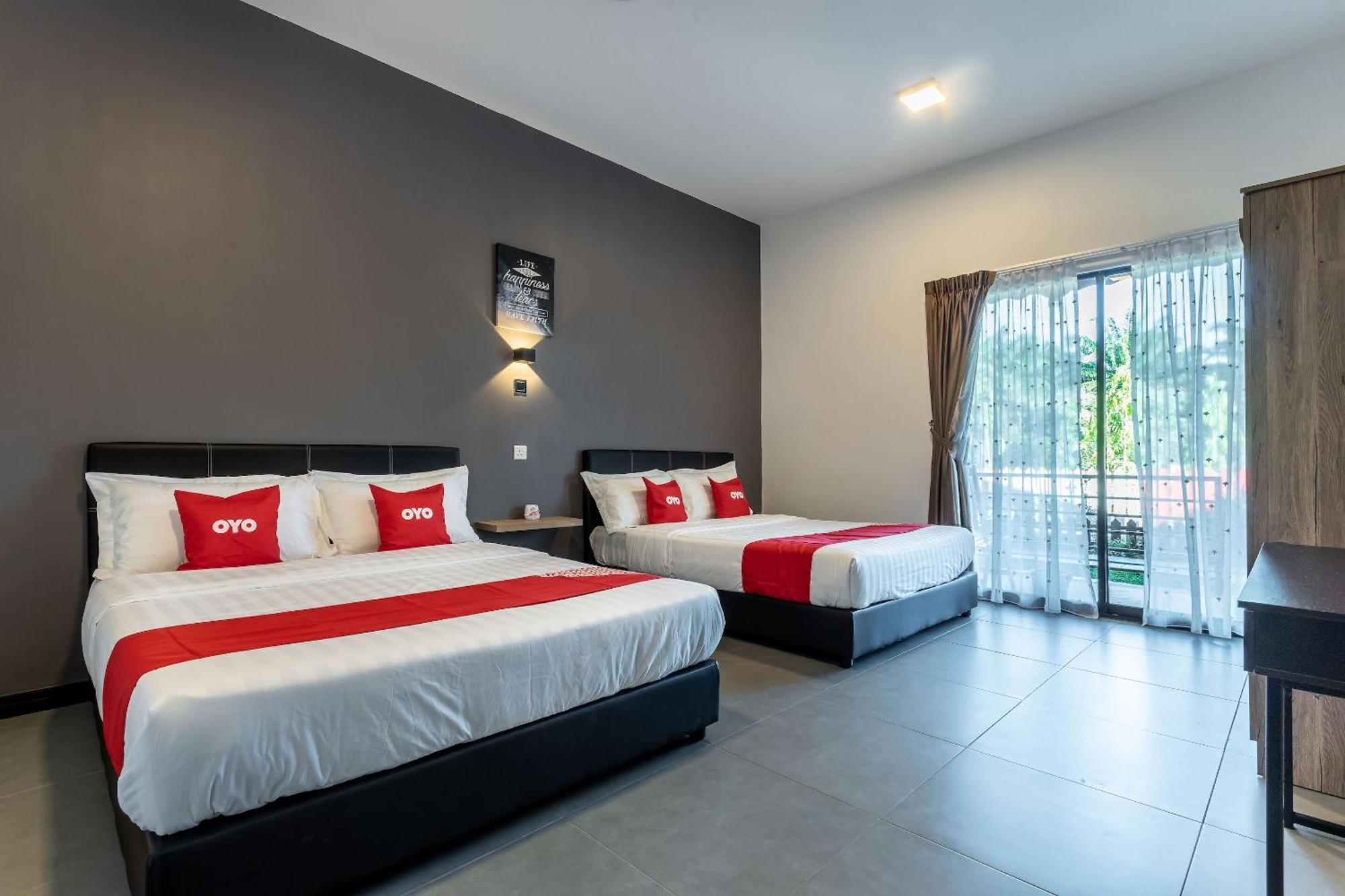 OYO 90149 Pua Family Semporna Hotel Bagian luar foto