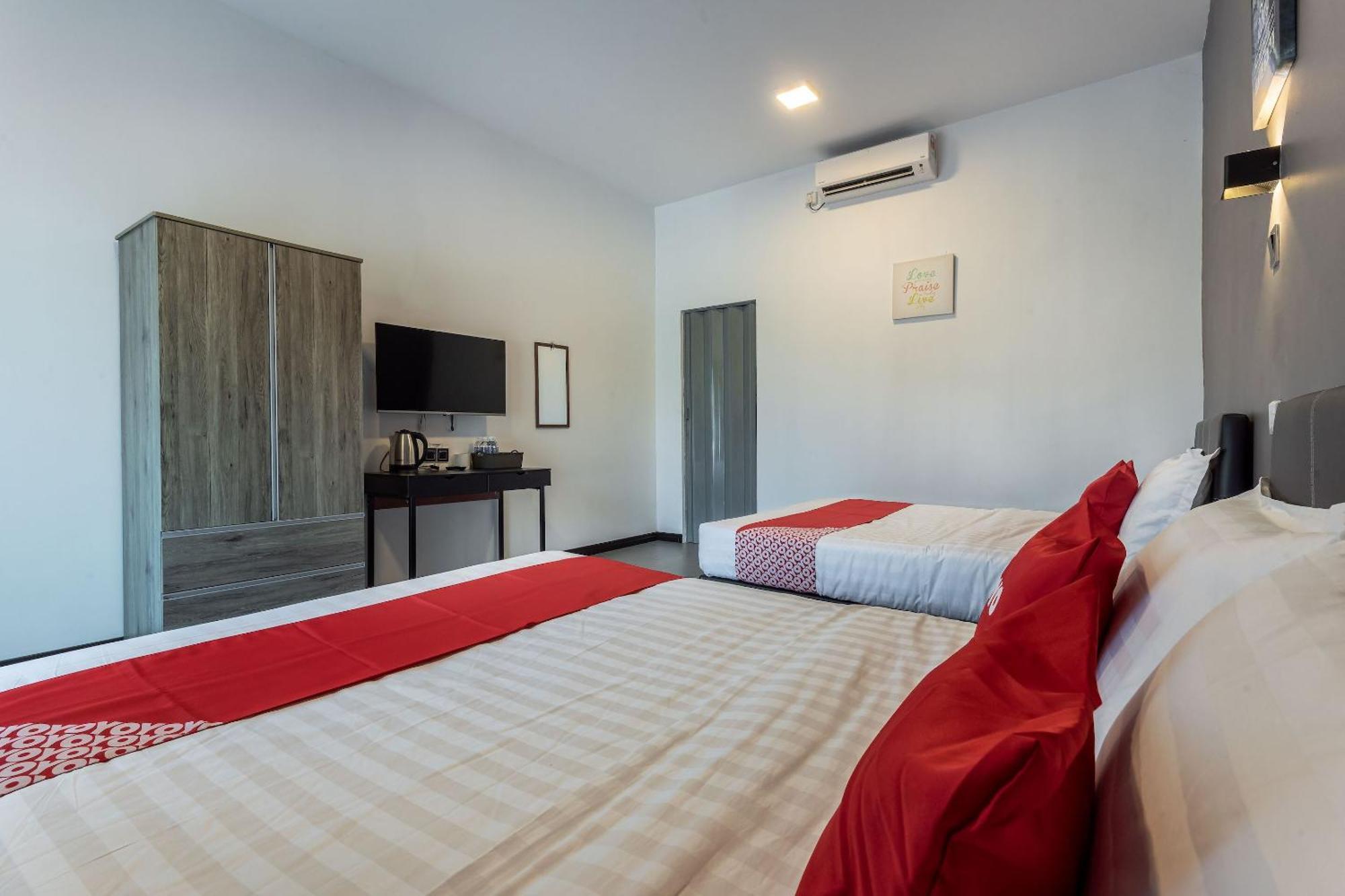 OYO 90149 Pua Family Semporna Hotel Bagian luar foto